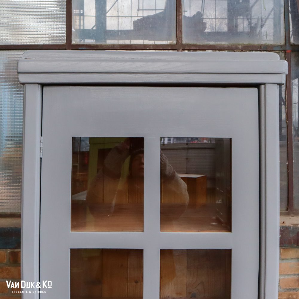 Eendeurs vitrinekast - Afbeelding 4
