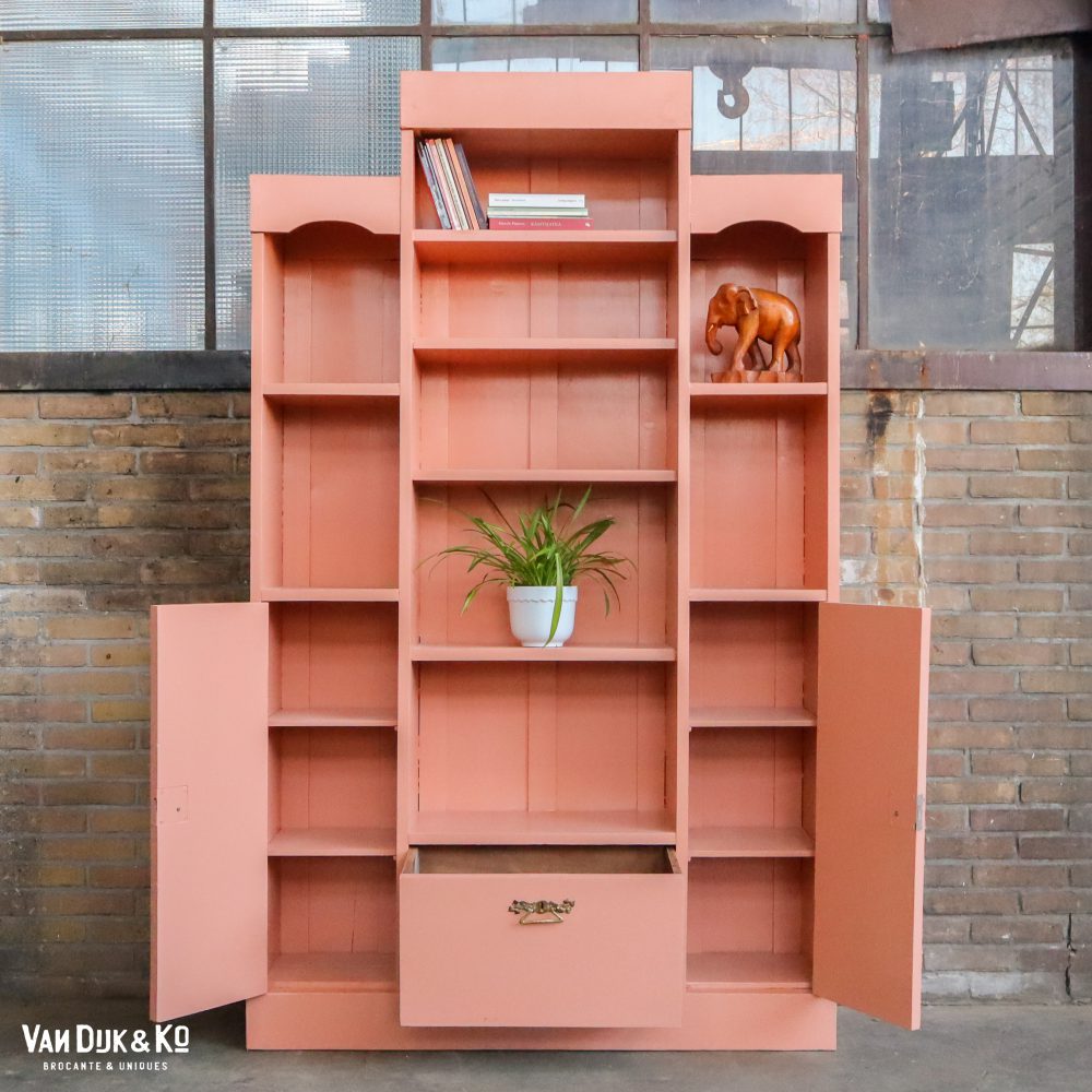 Zalmroze boekenkast - Afbeelding 2