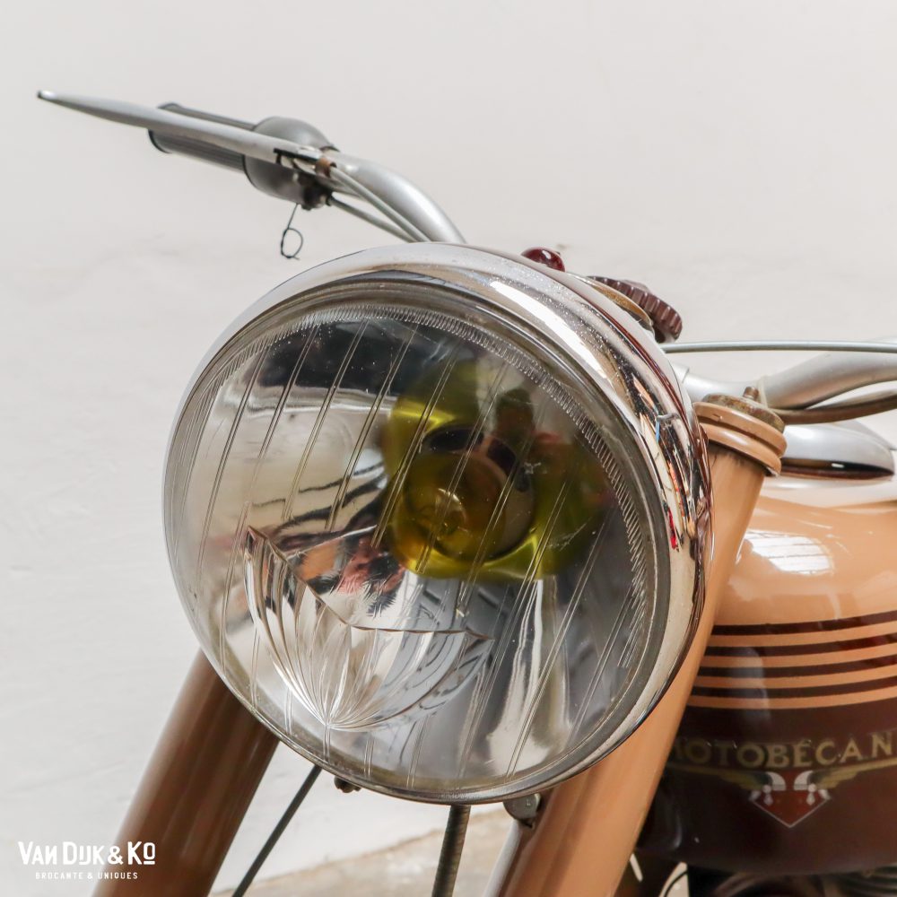 Klassieke motor - Motobecane Z2C 175cc 1952 - Afbeelding 3