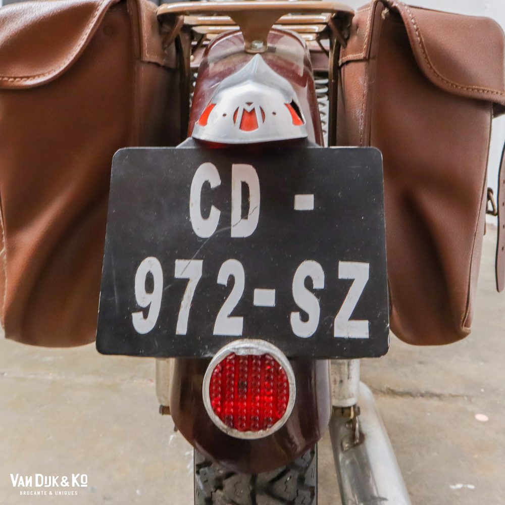 Klassieke motor - Motobecane Z2C 175cc 1952 - Afbeelding 11