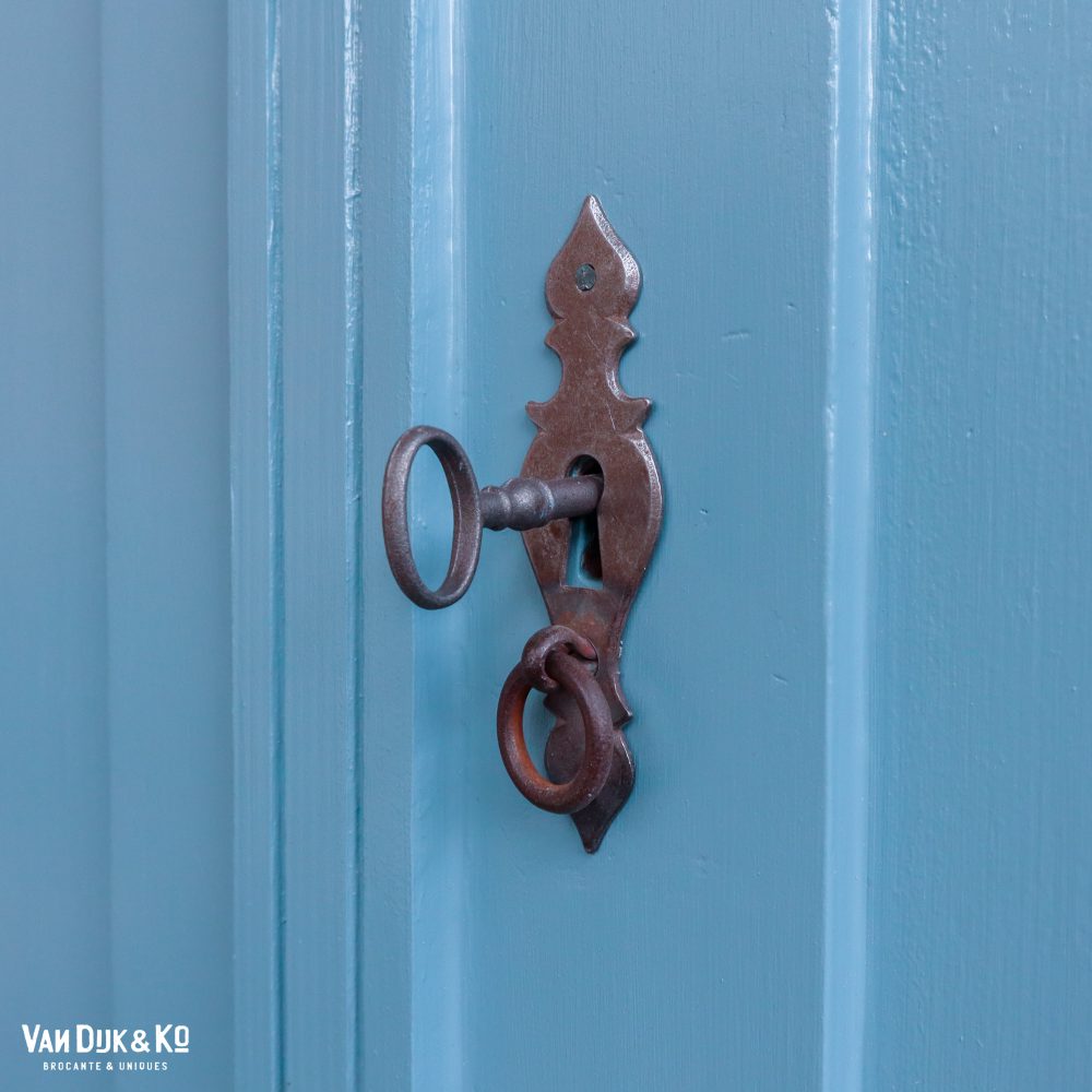 Blauwe linnenkast - Afbeelding 6