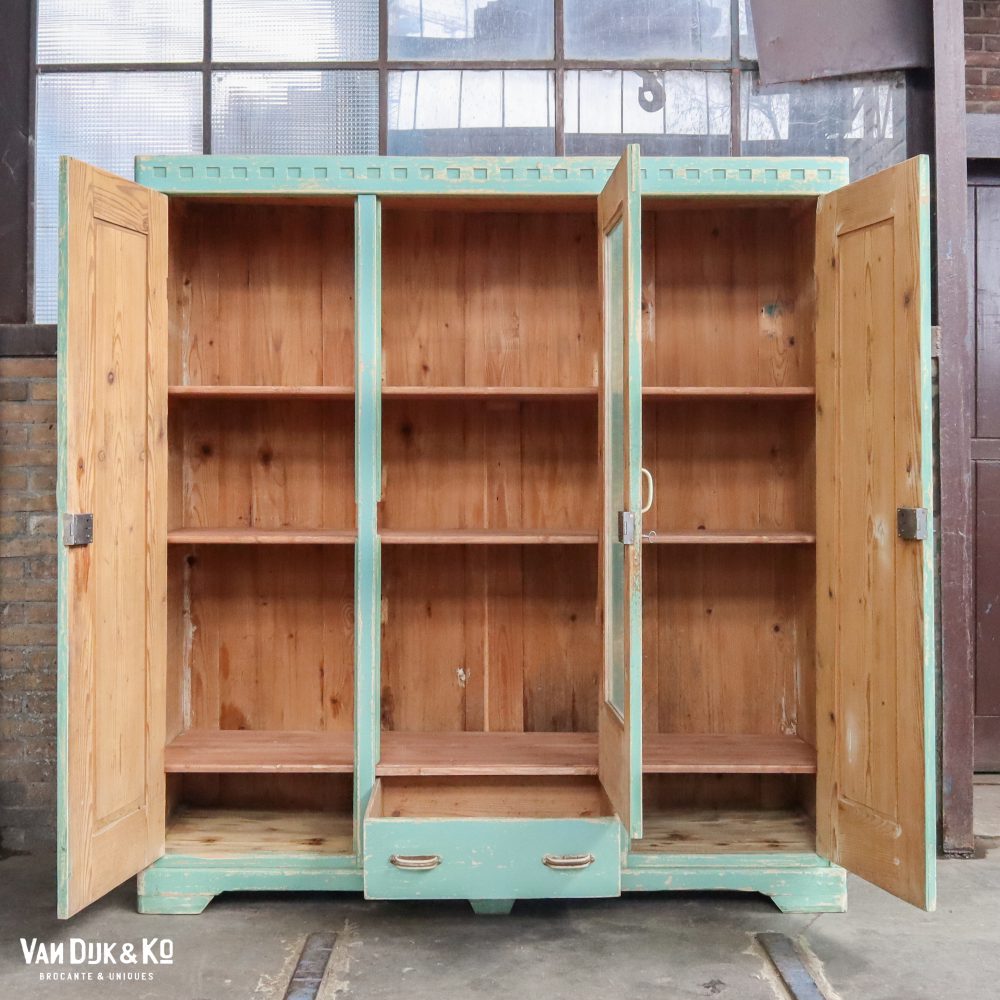 Driedeurs brocante kast - Afbeelding 3