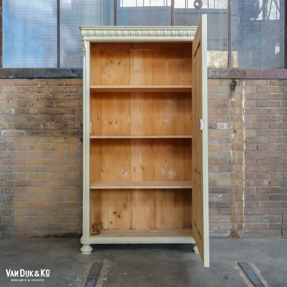 Eendeurs linnenkast - Afbeelding 3