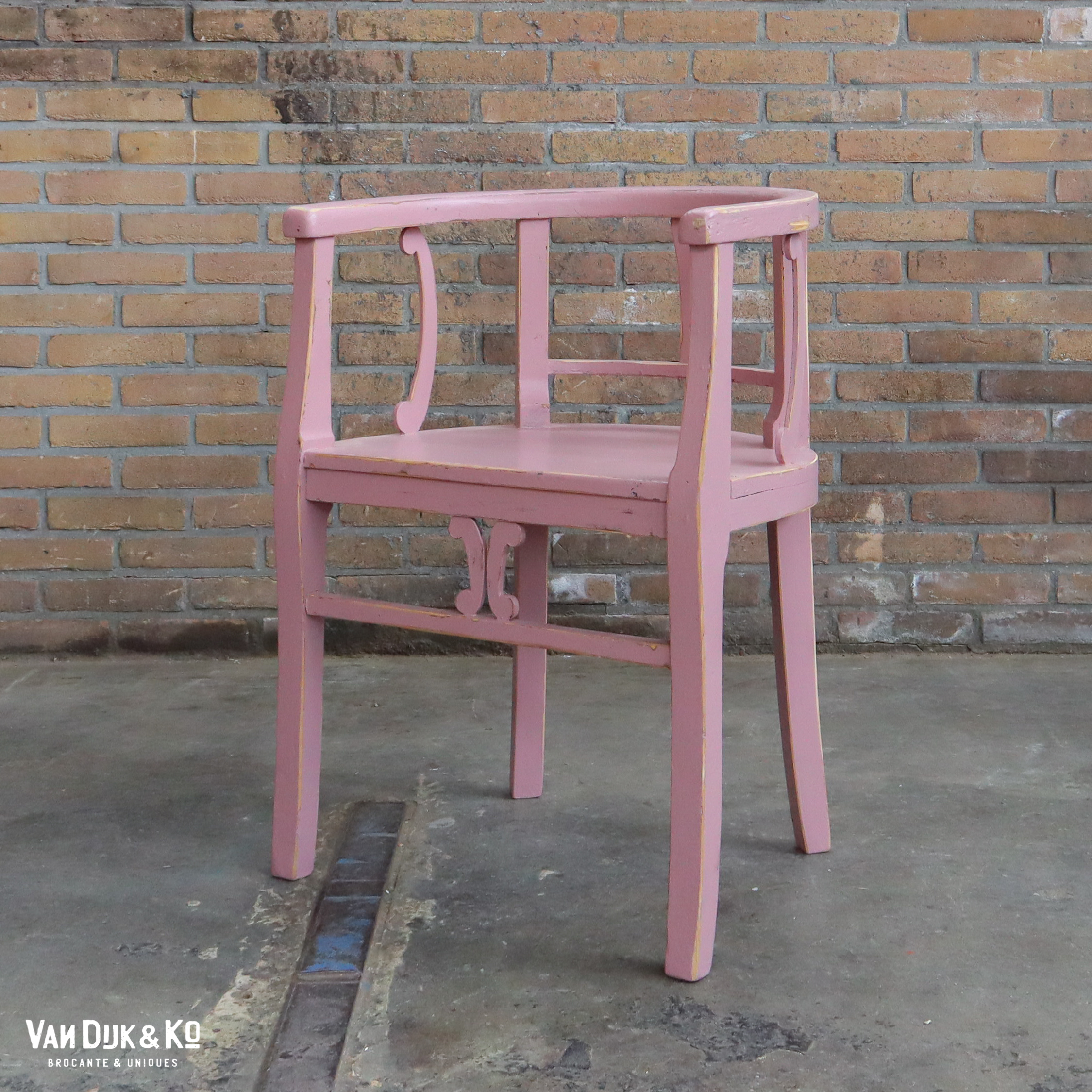 speelgoed combineren Schouderophalend Brocante roze stoel » Van Dijk & Ko