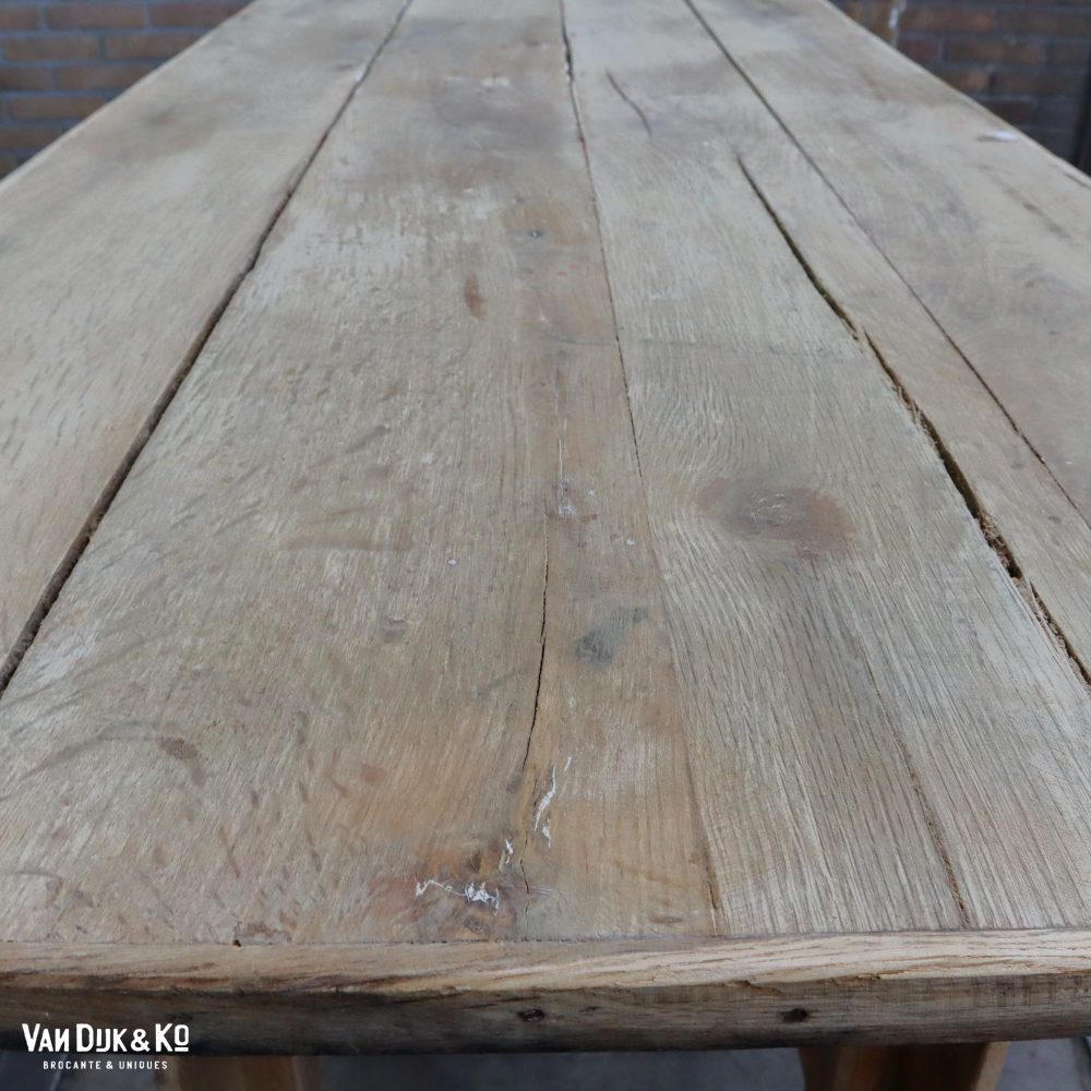 Houten tafel - Afbeelding 8
