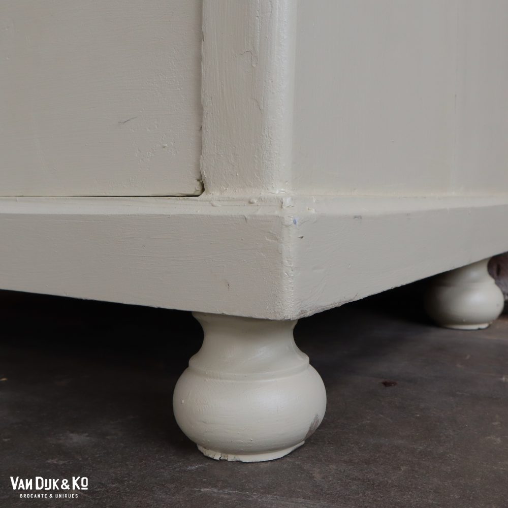 Eendeurs vitrinekast - Afbeelding 8