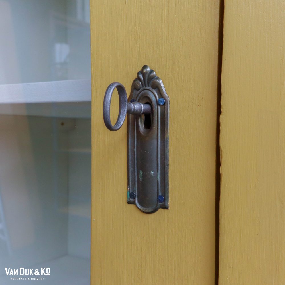 Gele eendeurs vitrinekast - Afbeelding 5