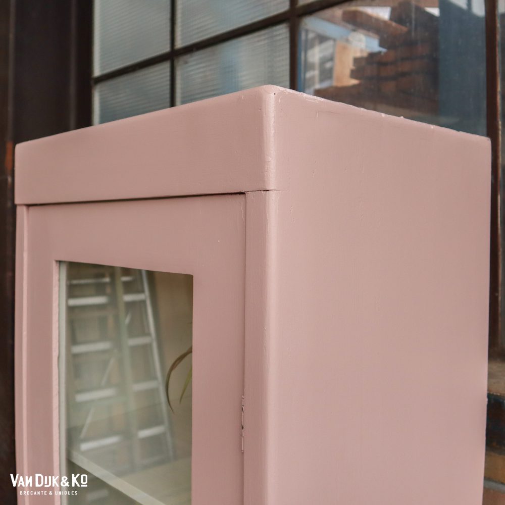 Roze eendeurs vitrinekast - Afbeelding 4