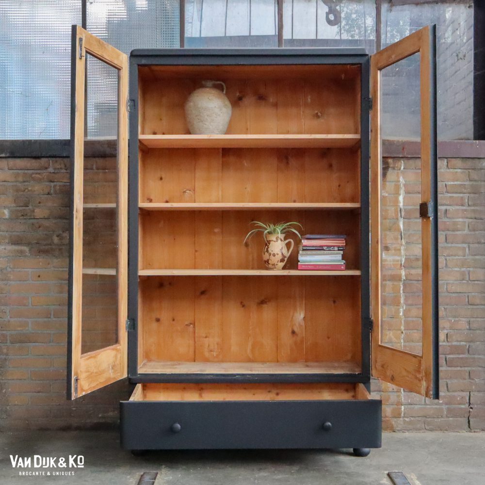 Zwarte vitrinekast - Afbeelding 3