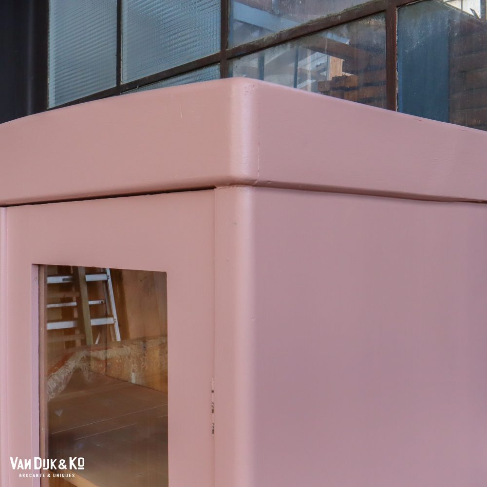 Roze vitrinekast - Afbeelding 6