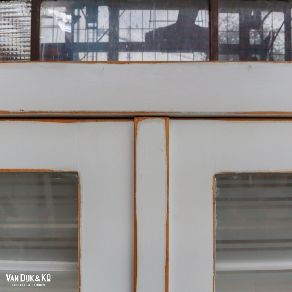 Brocante witte buffetkast - Afbeelding 5