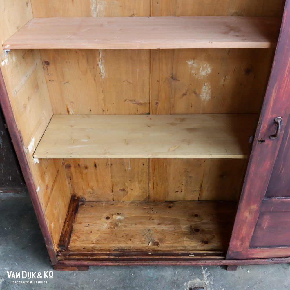 Brocante kast met schuifdeuren - Afbeelding 5