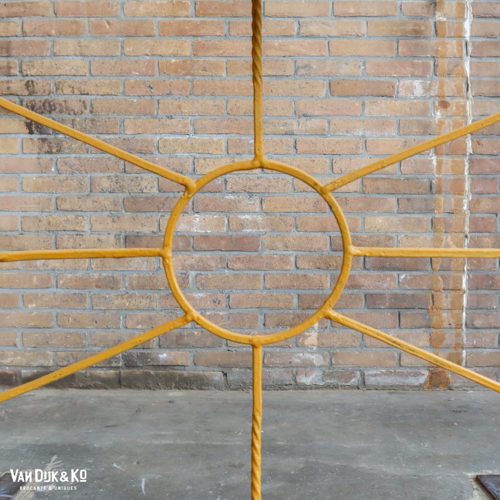 Metalen plantentafel met hout - Afbeelding 9
