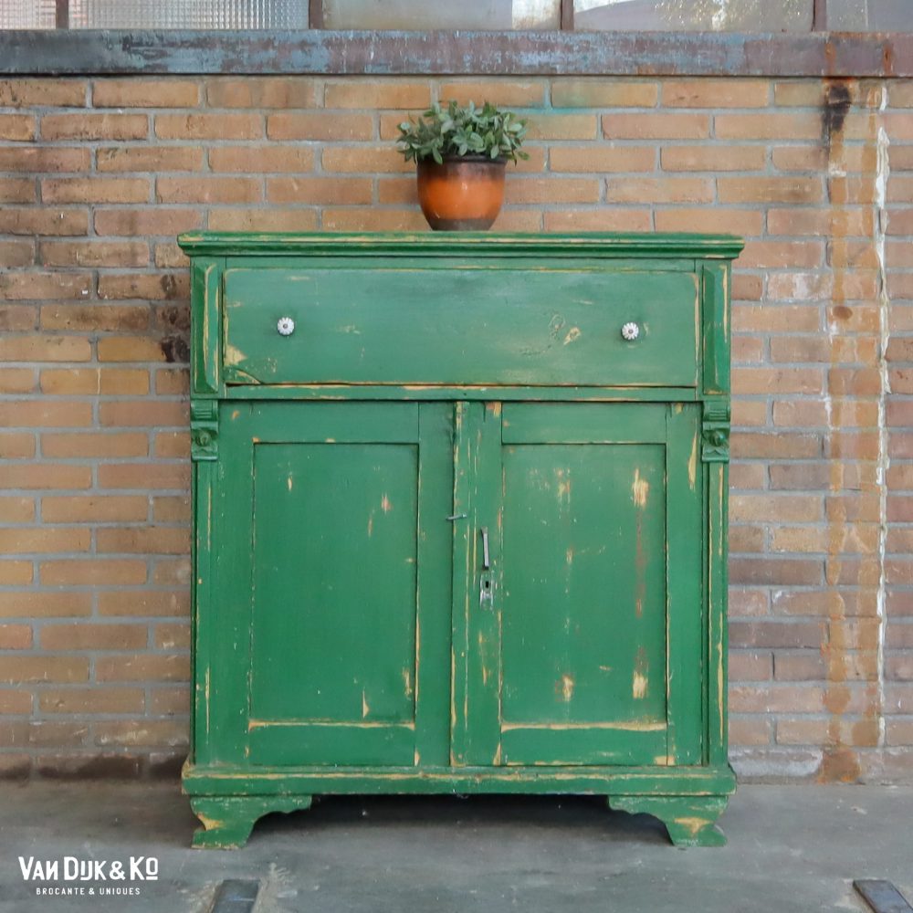 Brocante groen kastje