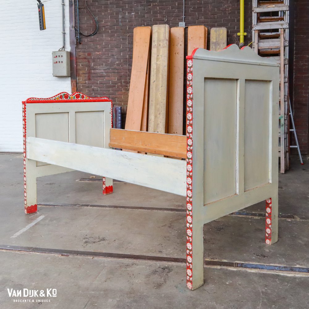 Handbeschilderd Roemeens bed - Afbeelding 13
