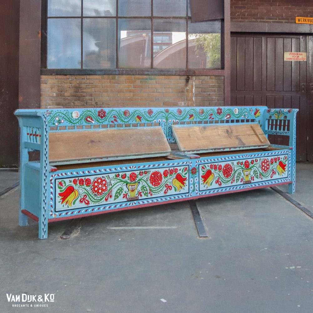 Beschilderde blauwe klepbank - Afbeelding 4