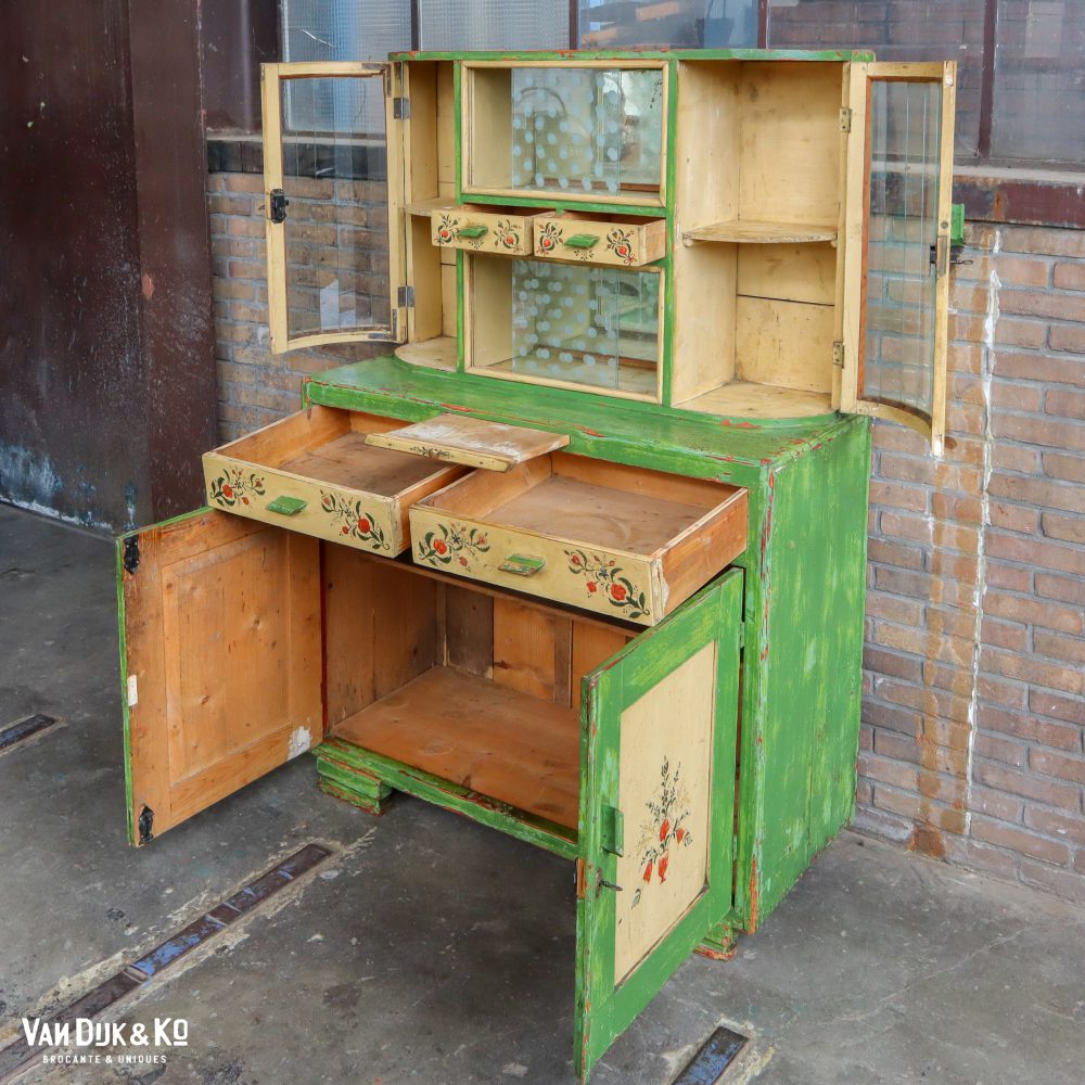 Beschilderde groene buffetkast - Afbeelding 4