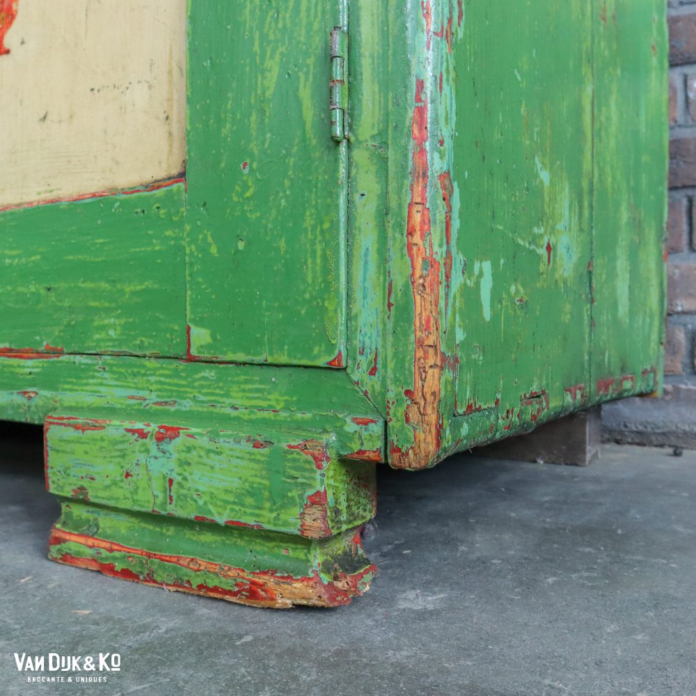 Beschilderde groene buffetkast - Afbeelding 14