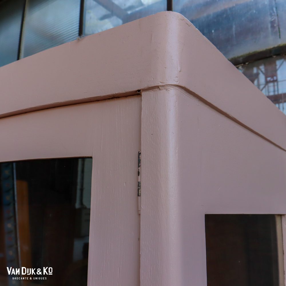 Roze vitrinekast - Afbeelding 6