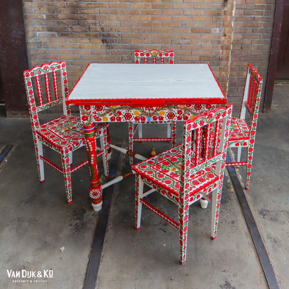 Handbeschilderde Roemeense set - tafel en 4 stoelen - Afbeelding 3