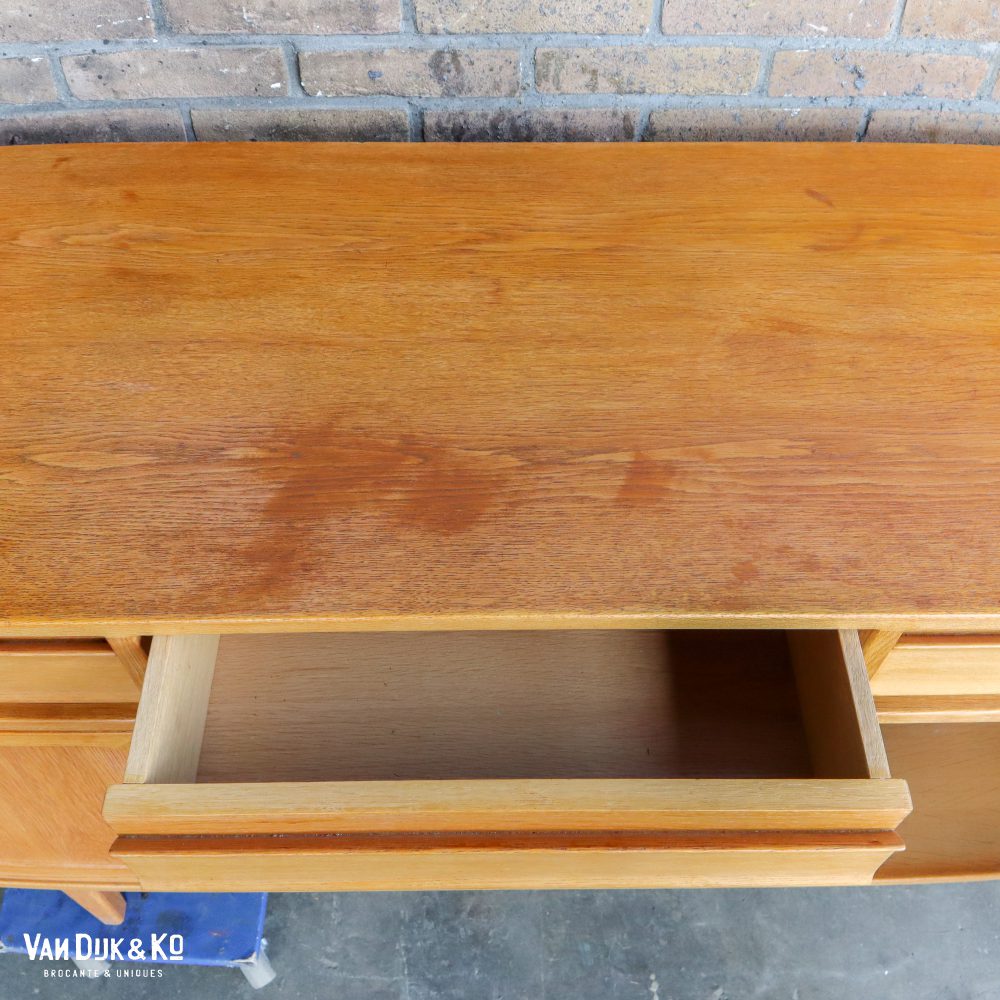Vintage dressoir - Afbeelding 9
