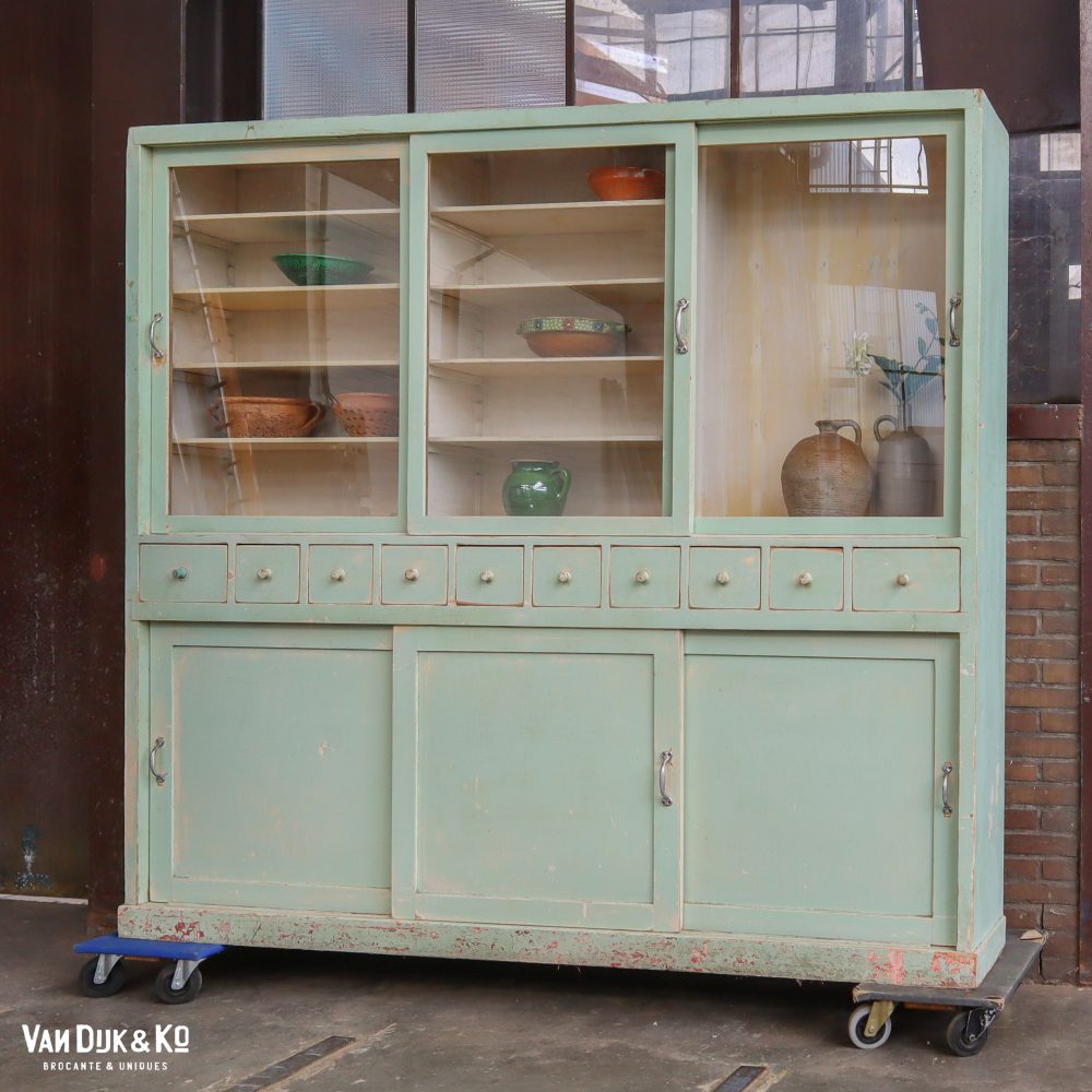 Mintgroene vitrinekast - Afbeelding 2