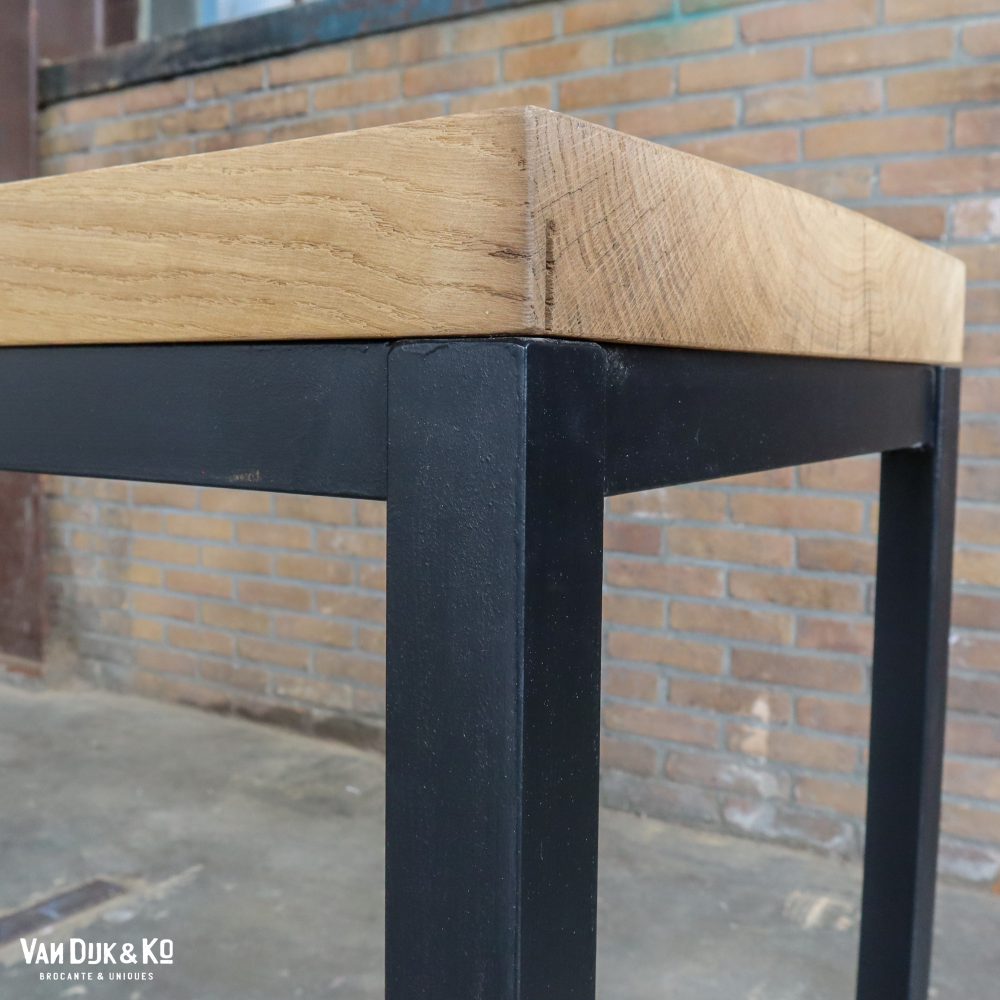 Industriële tafel met houten blad - Afbeelding 8