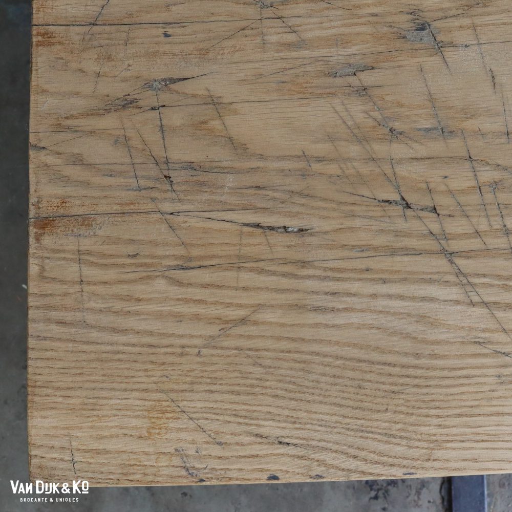 Industriële tafel met houten blad - Afbeelding 4