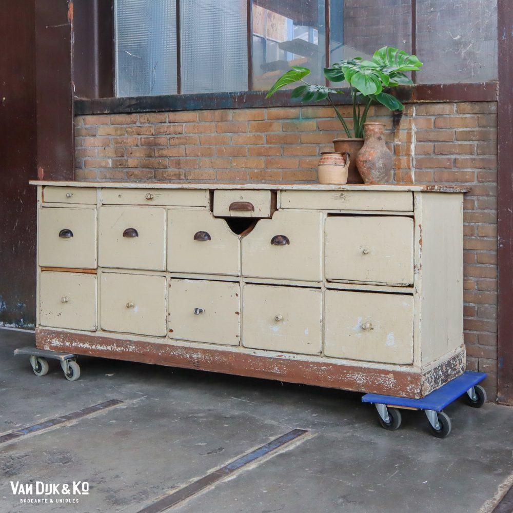 Brocante toonbank - Afbeelding 2