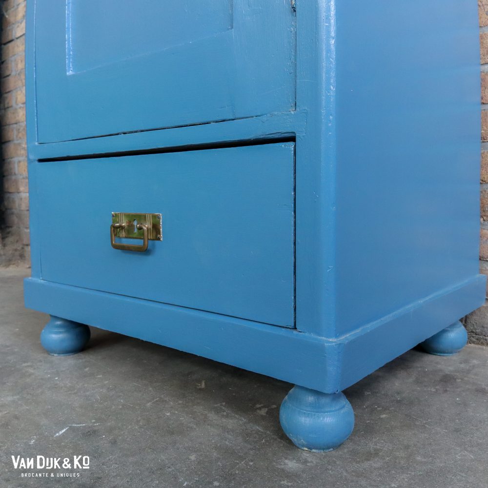 Blauwe eendeurs linnenkast - Afbeelding 6