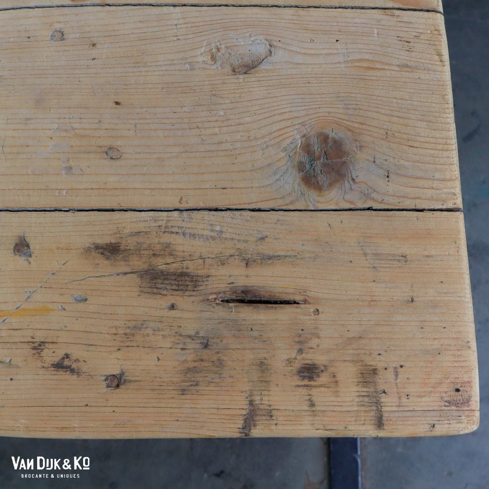 Brocante tafeltje met kruispoot - Afbeelding 6