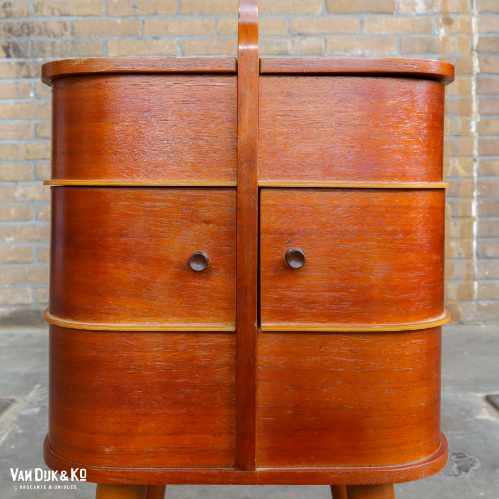 Mid-century houten naaidoos, op poten - Afbeelding 2