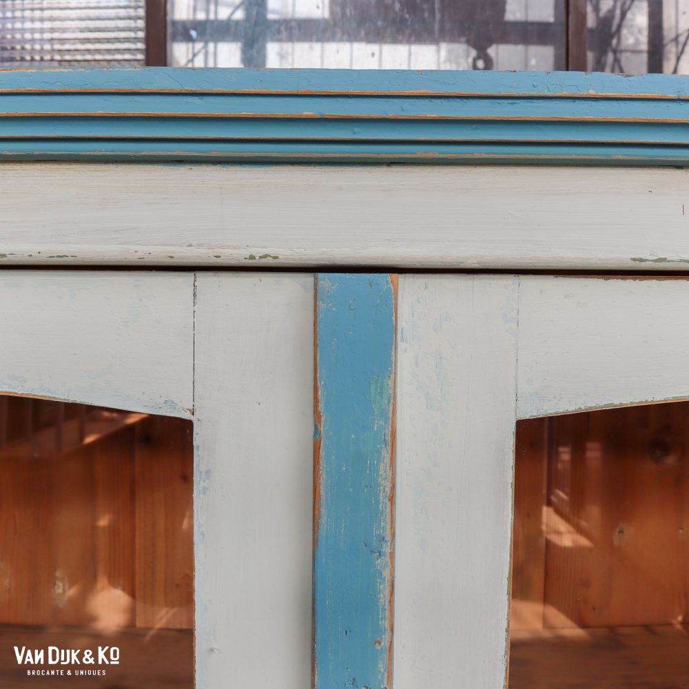 Brocante wit met blauwe buffetkast - Afbeelding 5