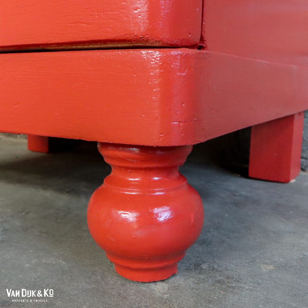 Brocante rood nachtkastje - Afbeelding 7
