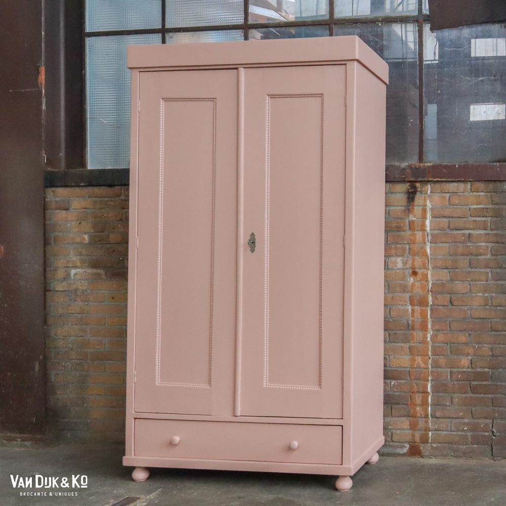 Brocante roze kledingkast - Afbeelding 2