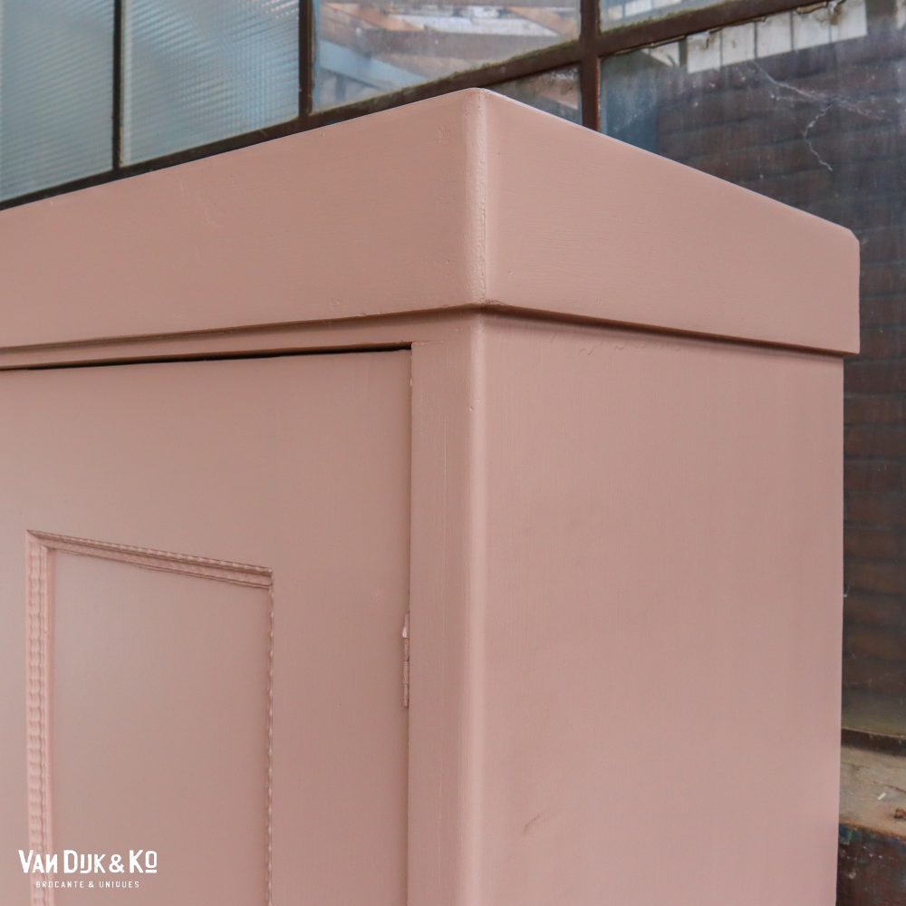 Brocante roze kledingkast - Afbeelding 5