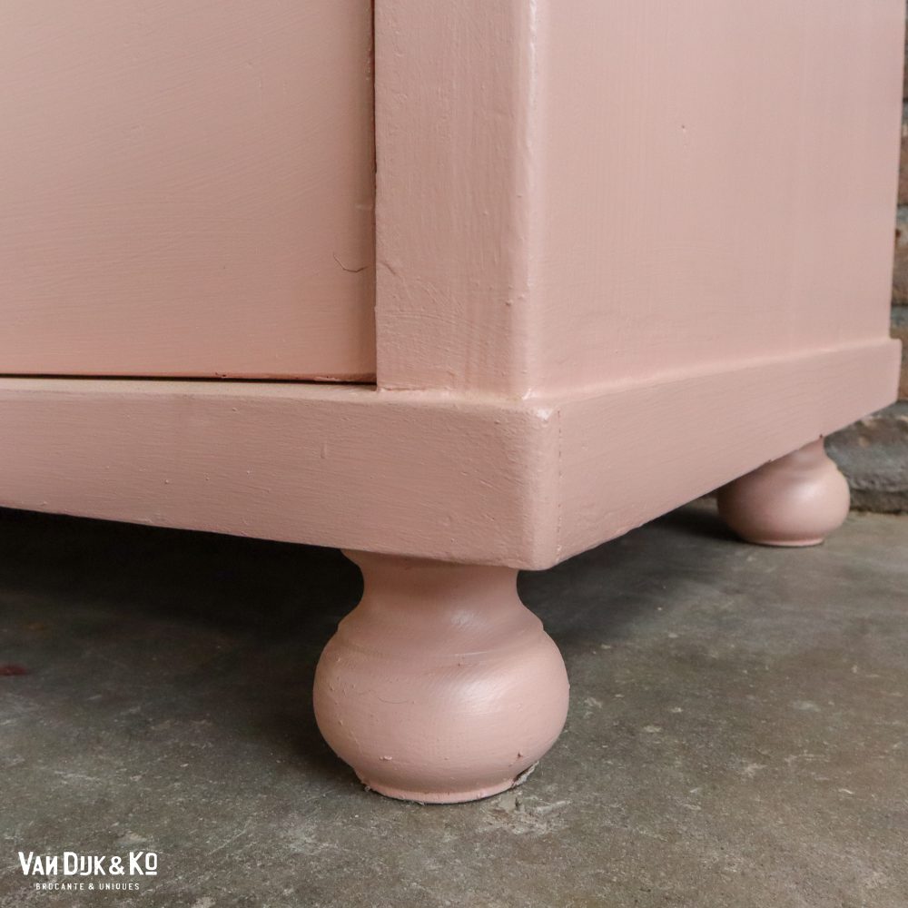 Brocante roze kledingkast - Afbeelding 9