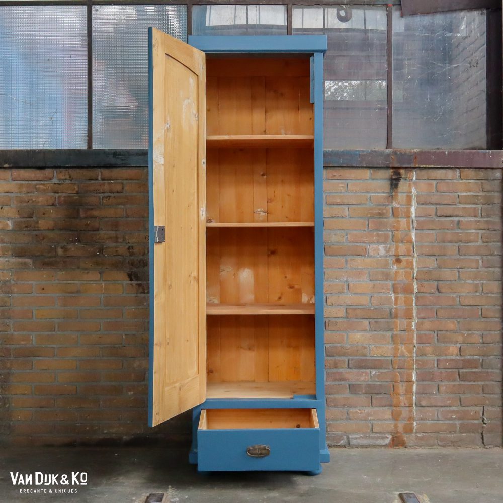 Blauwe eendeurs linnenkast - Afbeelding 3
