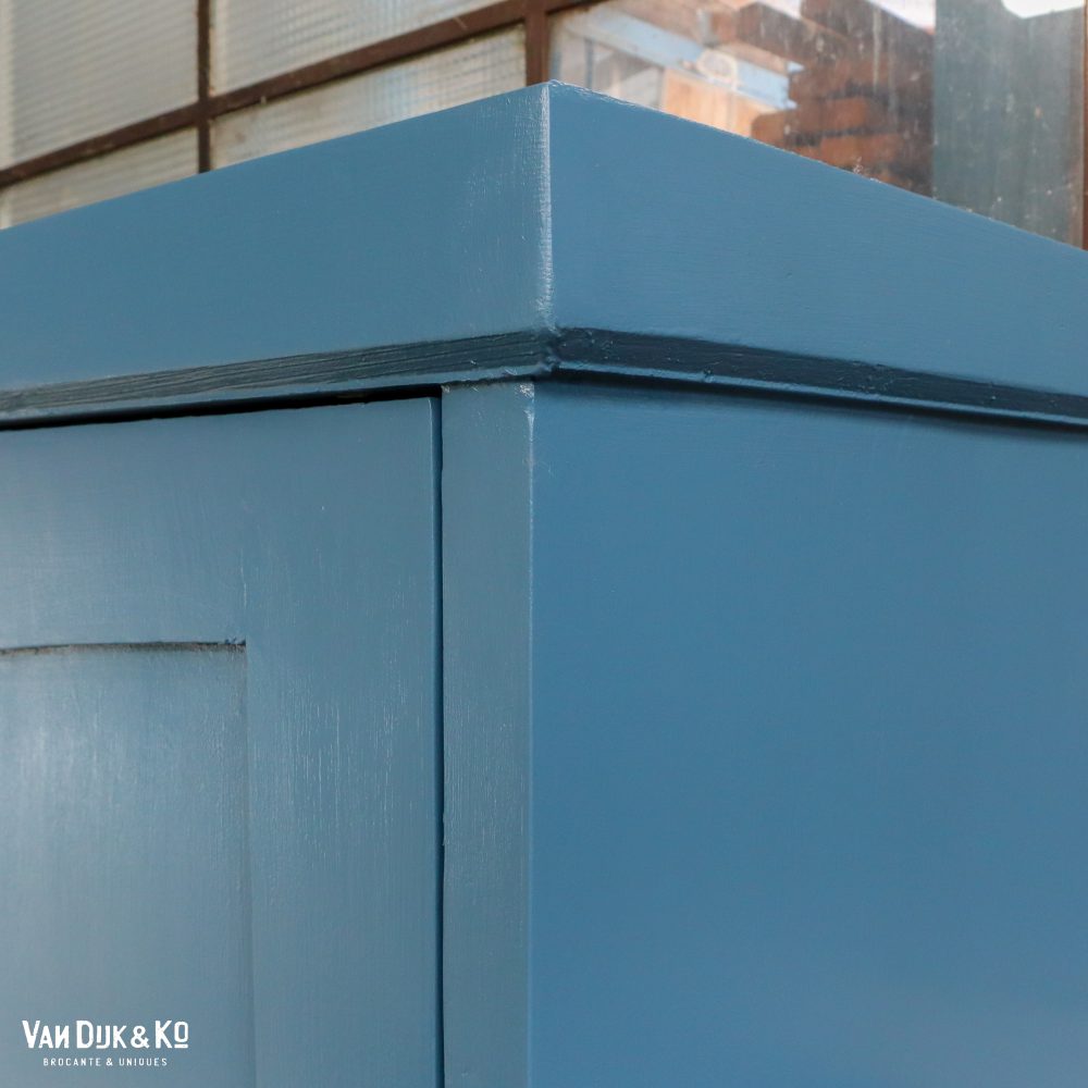 Blauwe eendeurs linnenkast - Afbeelding 5