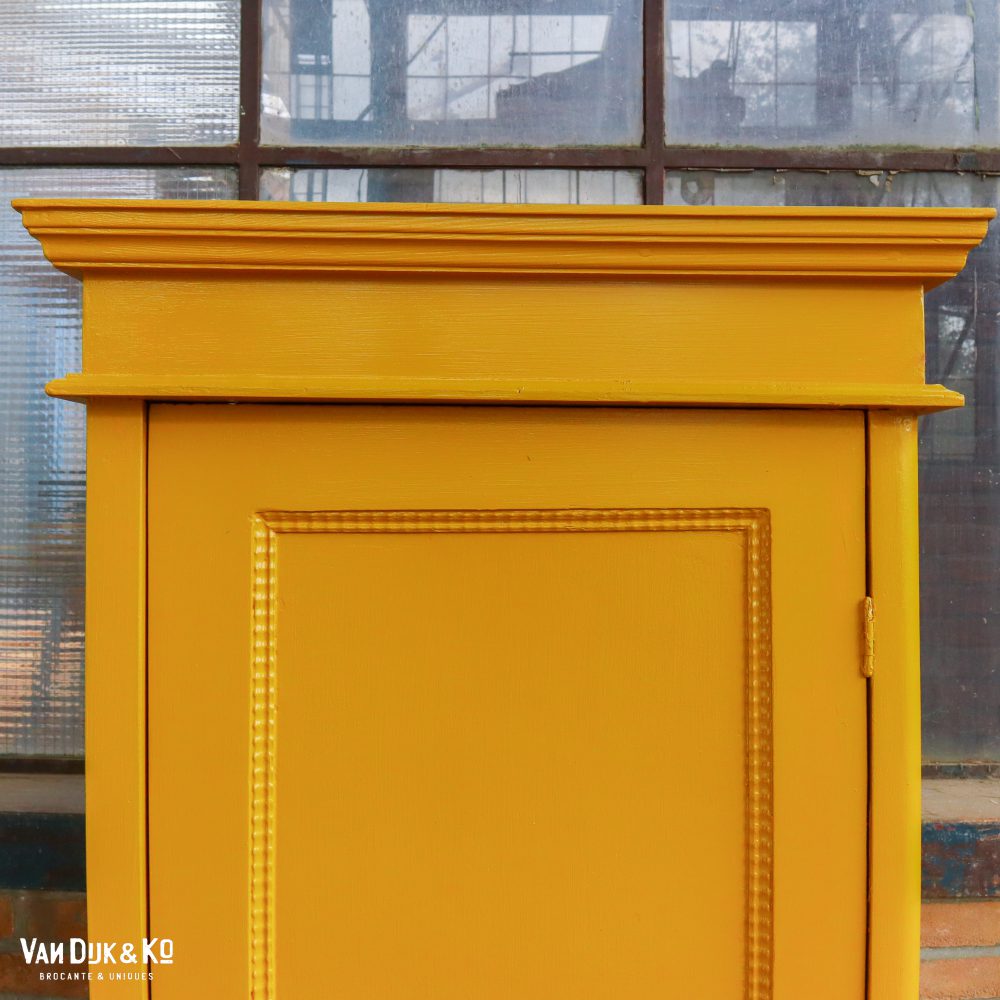 Gele eendeurs linnenkast - Afbeelding 4