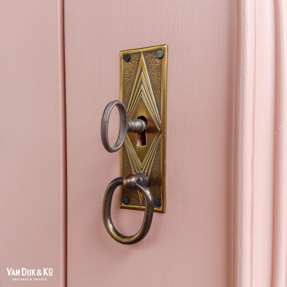 Roze eendeurs linnenkast - Afbeelding 8