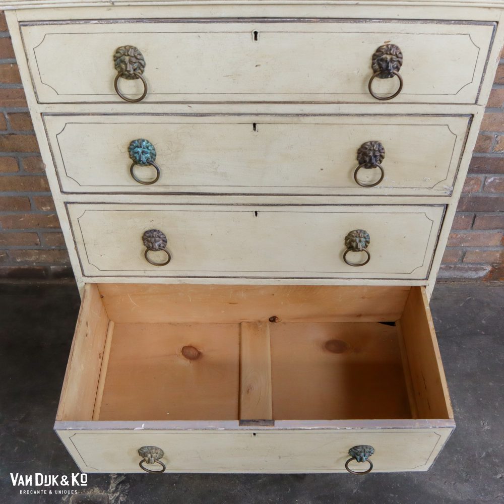 Vintage ladekast met leeuwenkoppen - Afbeelding 4