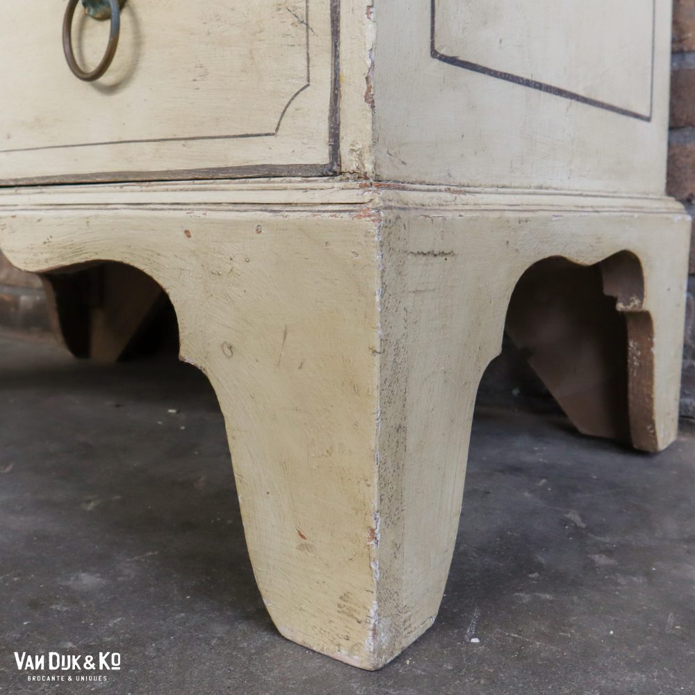 Vintage ladekast met leeuwenkoppen - Afbeelding 12
