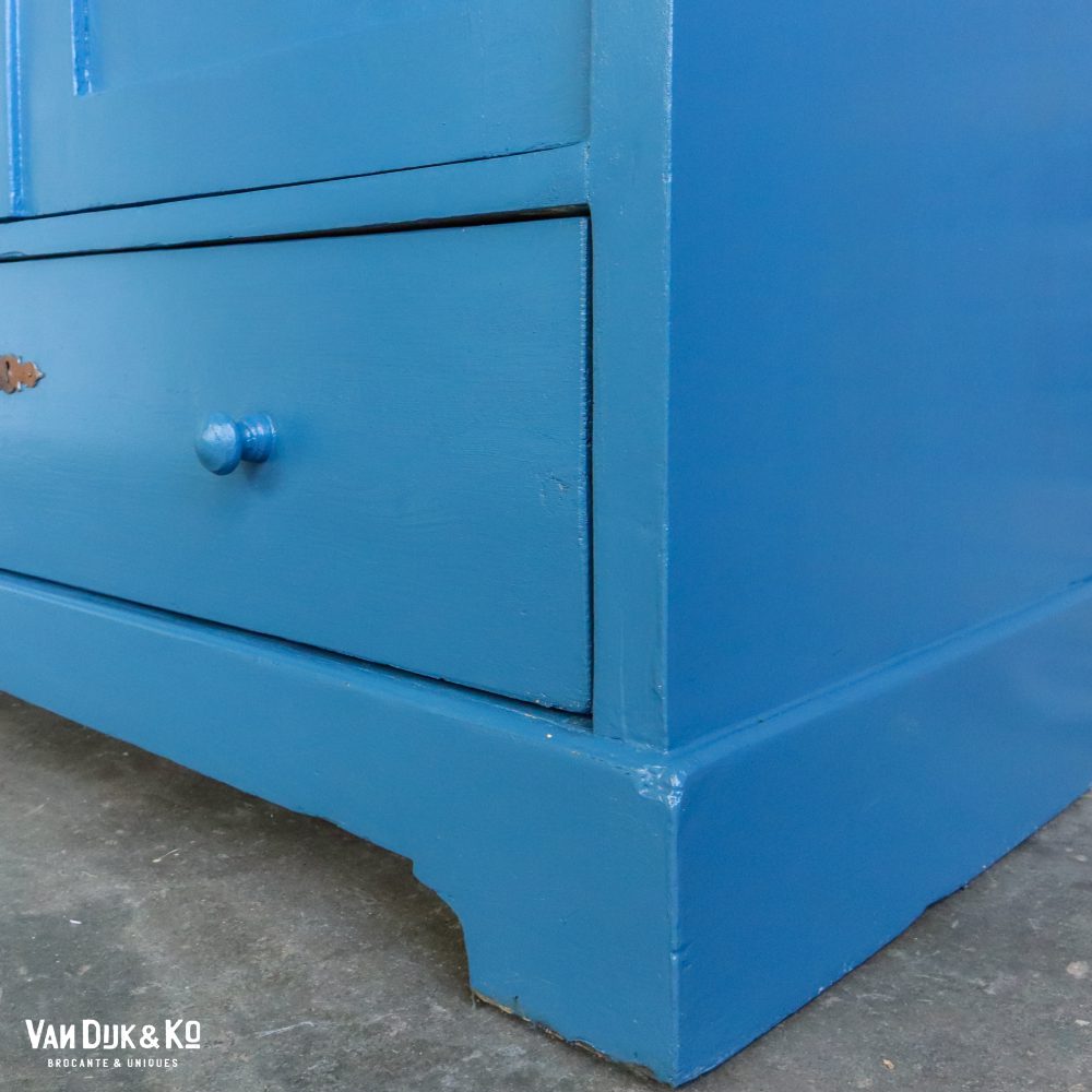 Blauwe kledingkast met bloemen - Afbeelding 8