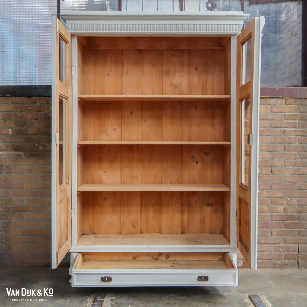 Brocante vitrinekast - Afbeelding 3