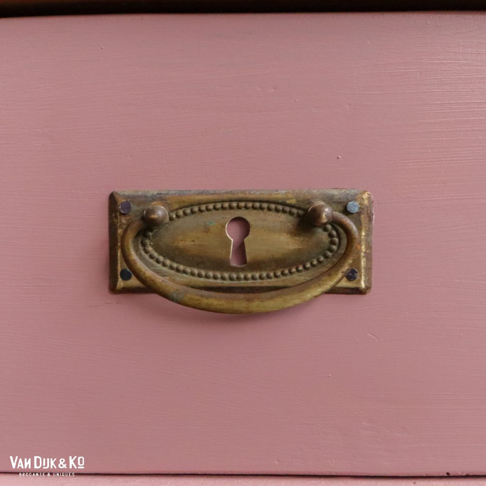 Roze vitrinekast - Afbeelding 8