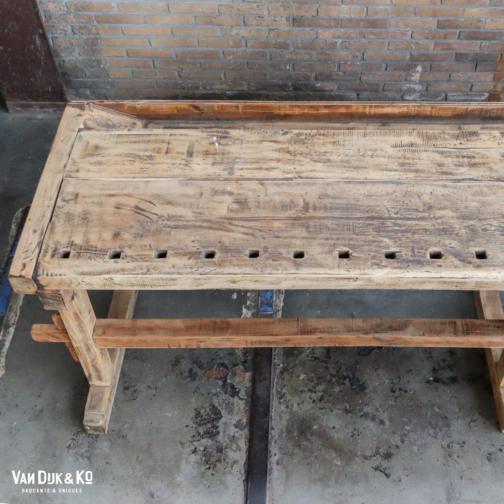 Werkbank met bankschroef - Afbeelding 4