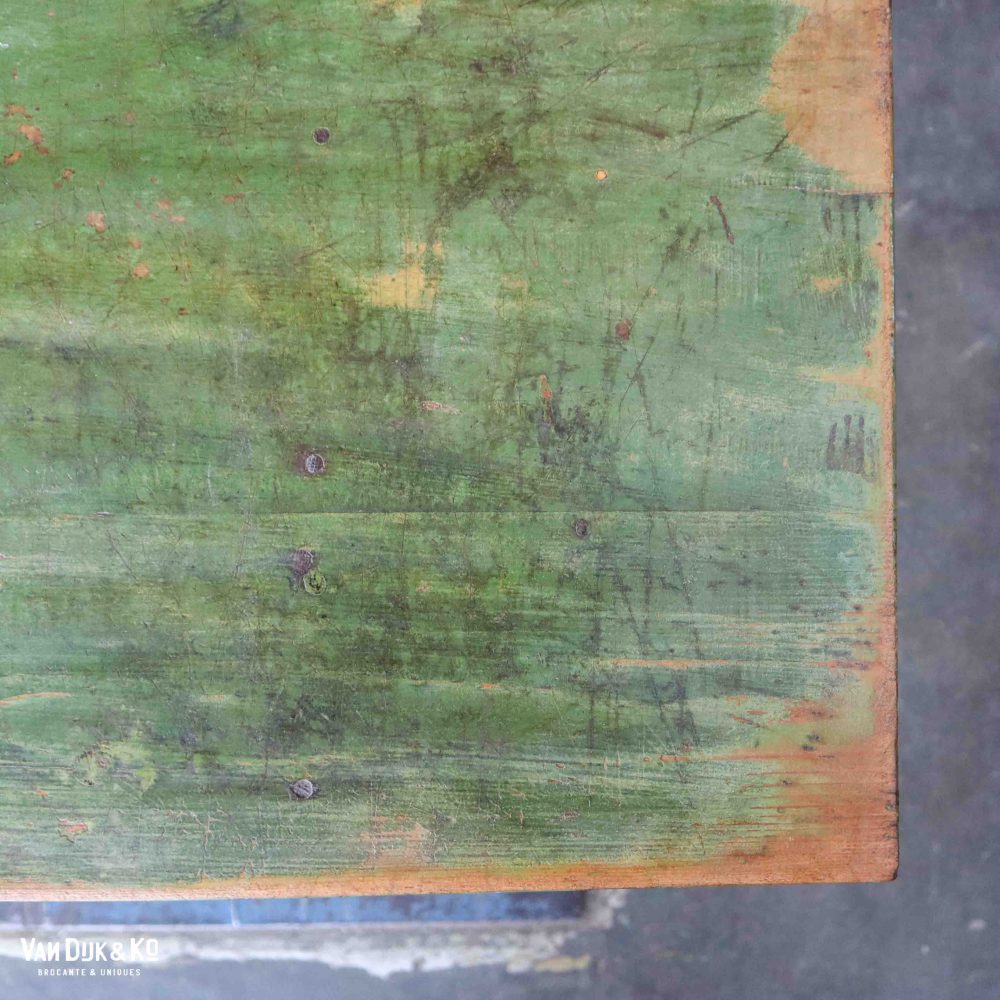 Brocante tafel met ijzeren onderstel - Afbeelding 5