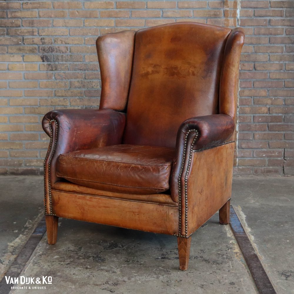 vintage fauteuil van schaapsleer