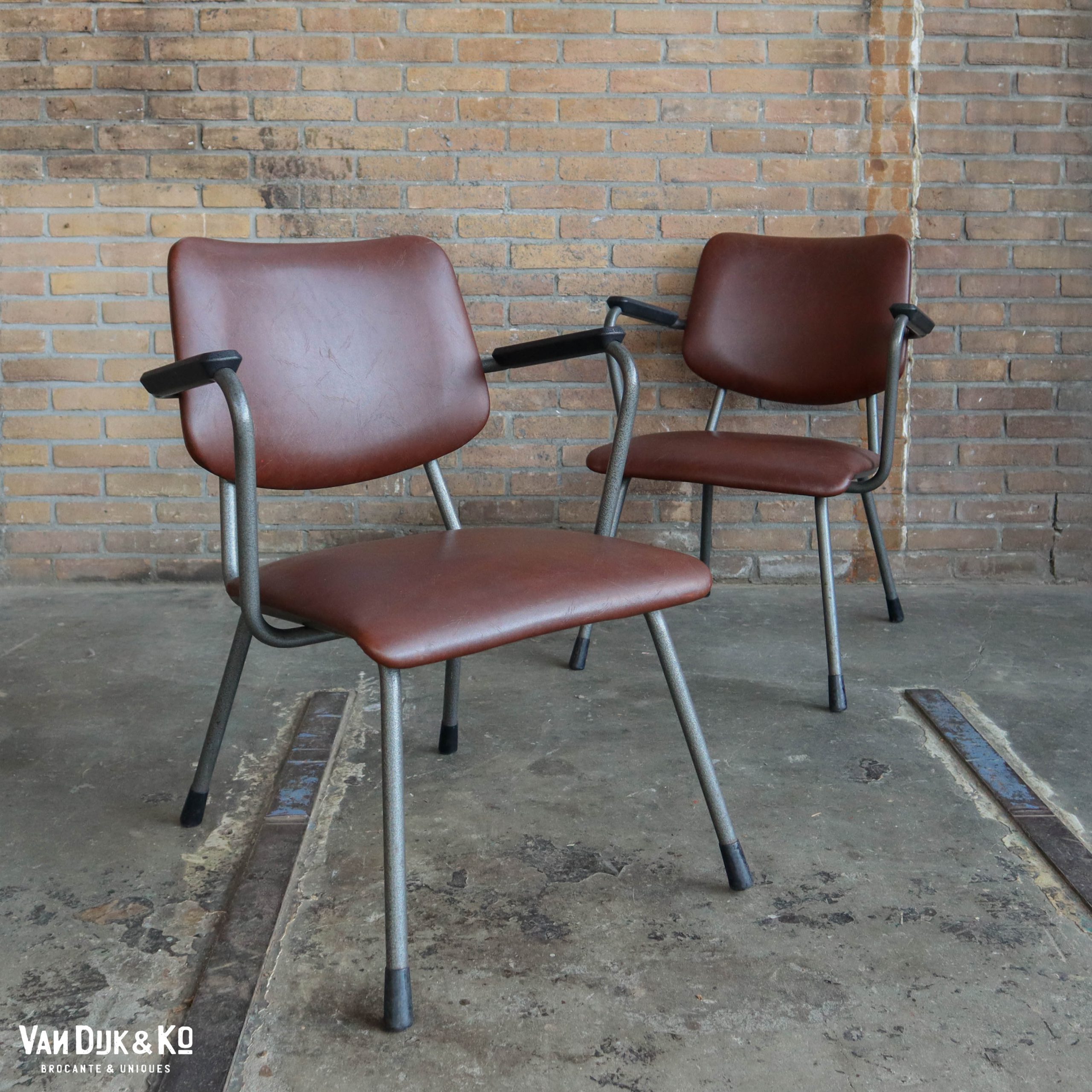 Bewust worden eenzaam alleen Vintage design stoel – Gispen » Van Dijk & Ko
